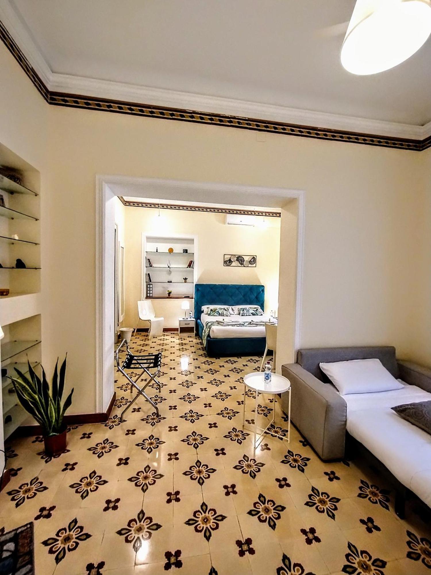Suleima B&B Messina Centro Exterior foto