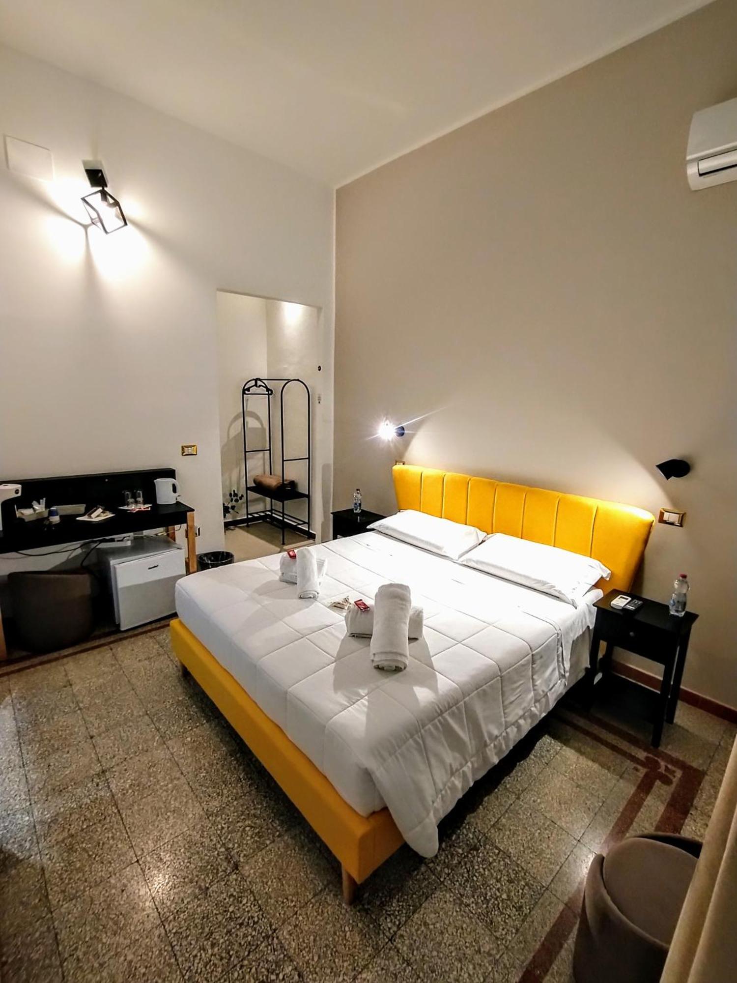 Suleima B&B Messina Centro Exterior foto